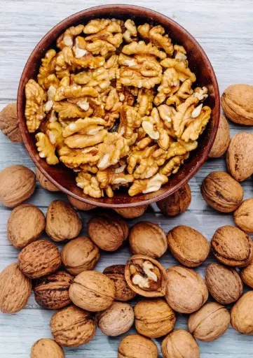 Walnut (আখরোট)